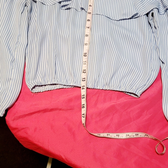 Rue21 Light Blue Striped Off The Shoulder Cropped Blouse W/ Ruffle Detail. Sz Xs - Picture 9 of 10